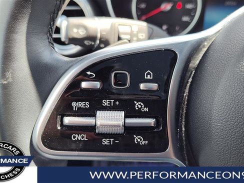 Used 2020 Mercedes-Benz GLC 300 4MATIC image 21