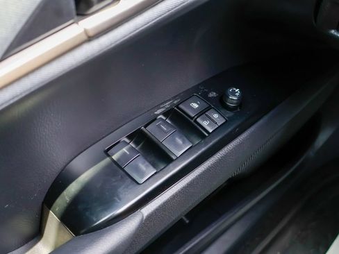 Used 2025 Toyota Camry LE w/ Convenience Package FWD image 18