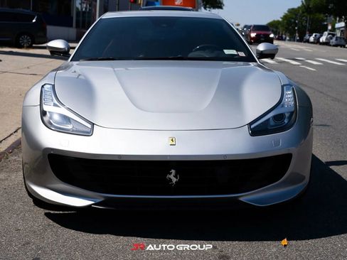 Used 2019 Ferrari GTC4Lusso T RWD image 2