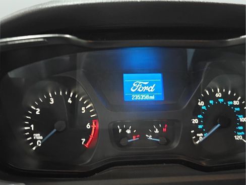 Used 2016 Ford Transit 250 130 Medium Roof image 10
