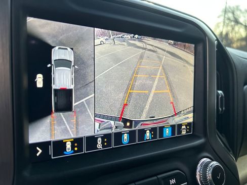 Used 2021 GMC Sierra 2500 Denali w/ Denali Ultimate Package image 13