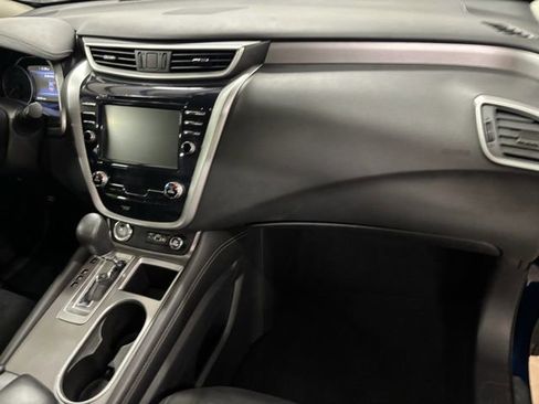 Used 2022 Nissan Murano S image 18