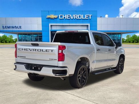Used 2022 Chevrolet Silverado 1500 Custom w/ LPO, Dark Essentials Package AWD/4WD image 4