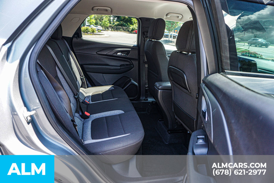 Used 2025 Chevrolet TrailBlazer LT FWD image 21