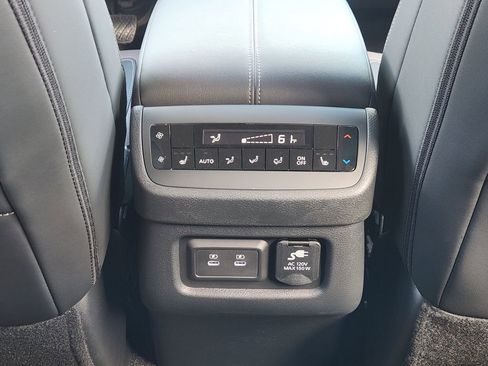 New 2026 Nissan Pathfinder Platinum FWD image 21