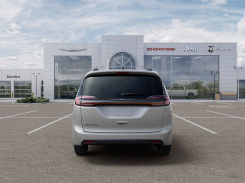 New 2026 Chrysler Pacifica Select w/ S Appearance Package FWD image 37