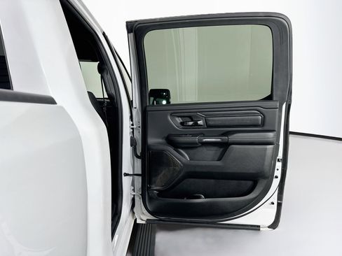 Used 2022 RAM 1500 Limited AWD/4WD image 30