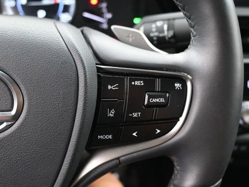 Used 2022 Lexus ES 350 w/ ES 350 Ultra Luxury Package FWD image 7