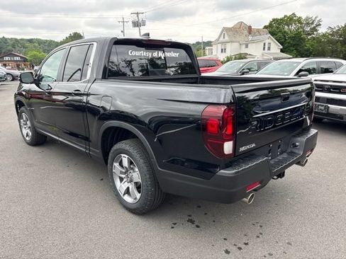Certified 2025 Honda Ridgeline RTL image 9