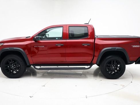 Used 2024 Chevrolet Colorado Trail Boss w/ Technology Package image 6