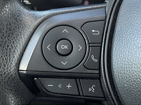Used 2025 Toyota RAV4 XLE w/ Convenience Package FWD image 20