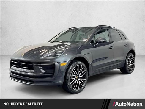Certified 2026 Porsche Macan AWD/4WD image 1
