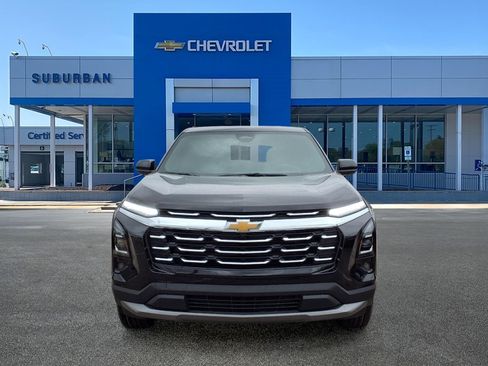 New 2026 Chevrolet Equinox LT FWD image 2