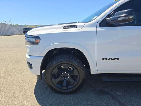 Used 2025 RAM 1500 Big Horn AWD/4WD image 16