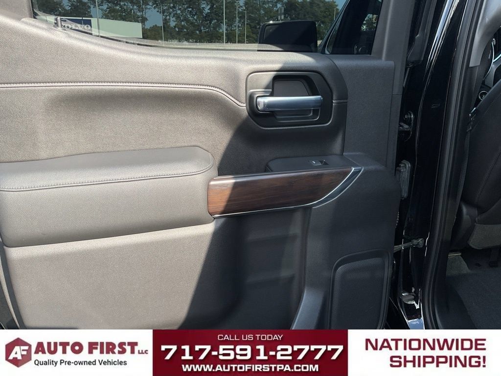 Used 2021 GMC Sierra 1500 SLT w/ SLT Premium Plus Package AWD/4WD image 10