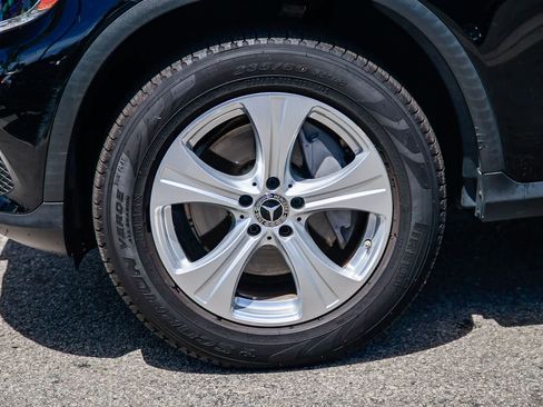 Used 2018 Mercedes-Benz GLC 300 image 9