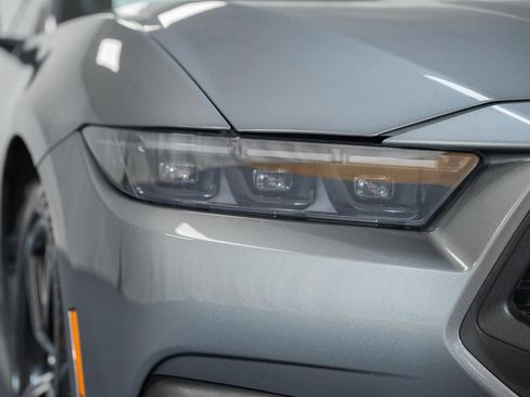 Certified 2025 Ford Mustang Premium RWD image 10