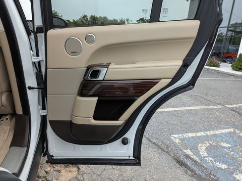 Used 2016 Land Rover Range Rover HSE AWD/4WD image 37