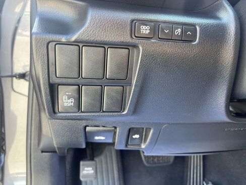 Used 2015 Lexus IS 250 image 12