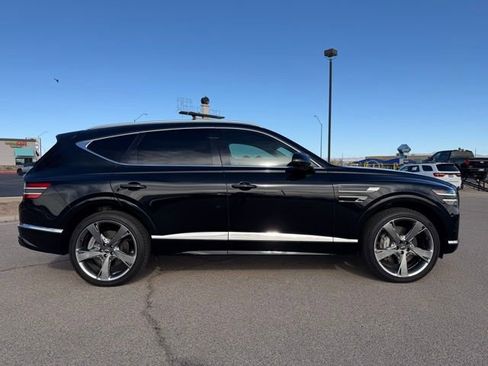Used 2023 Genesis GV80 3.5T w/ Prestige Package image 4