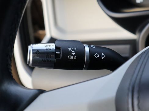 Used 2022 Land Rover Defender 110 XS Edition image 34