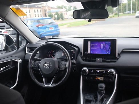 Used 2025 Toyota RAV4 XLE w/ Weather Package AWD/4WD image 23