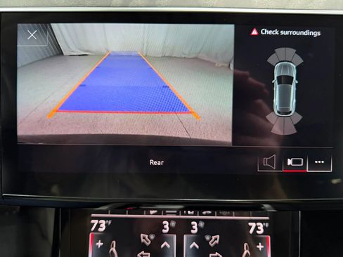 Used 2024 Audi Q8 e-tron Premium image 25