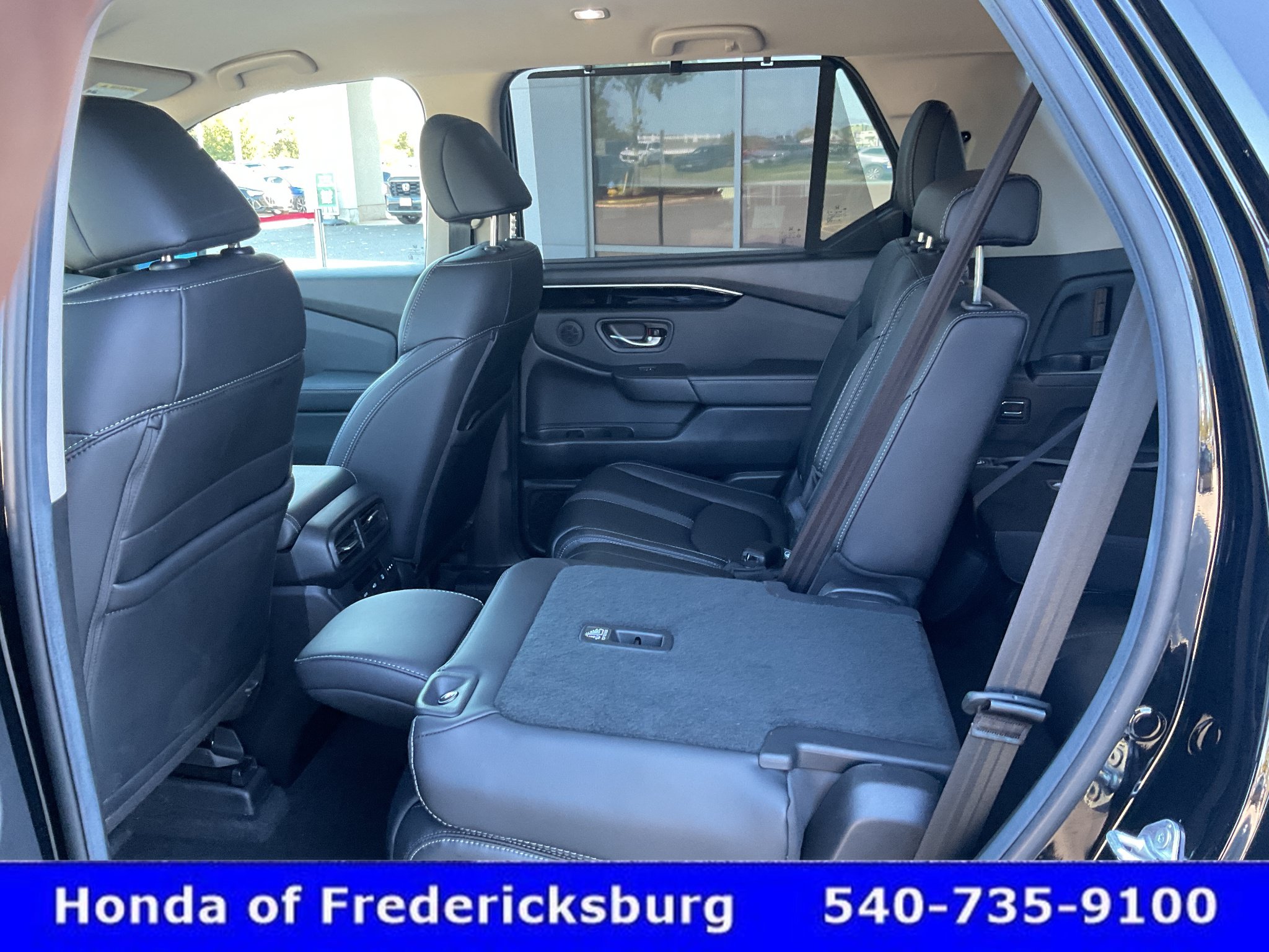 Used 2025 Honda Pilot EX-L image 19