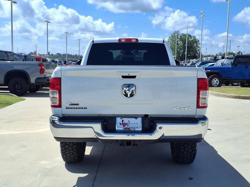 Used 2022 RAM 2500 Big Horn AWD/4WD image 7