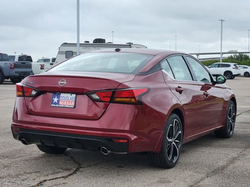 New 2026 Nissan Altima 2.5 SR FWD image 3