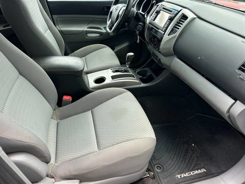 Used 2013 Toyota Tacoma PreRunner w/ SR5 Pkg RWD image 14
