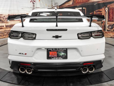Used 2024 Chevrolet Camaro ZL1 RWD image 6