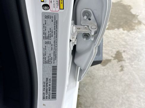 Used 2023 RAM 1500 Big Horn image 31