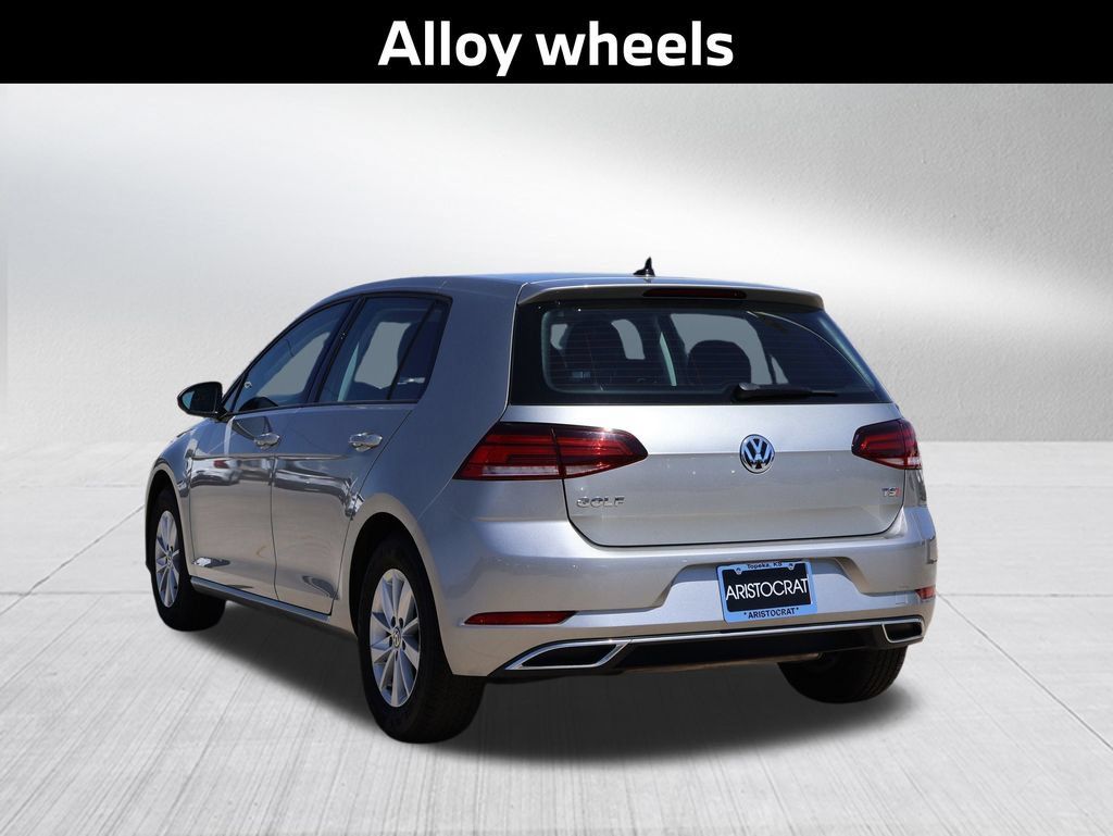 Used 2018 Volkswagen Golf S FWD image 20