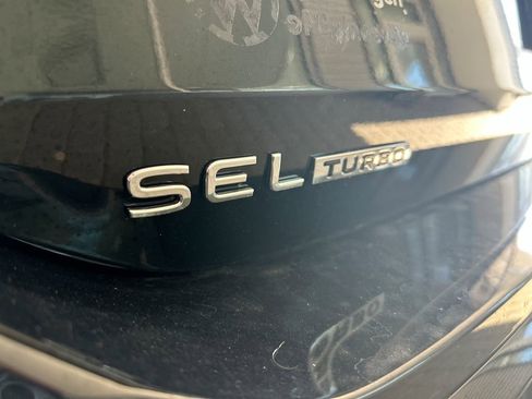 New 2026 Volkswagen Tiguan SEL R-Line AWD/4WD image 45