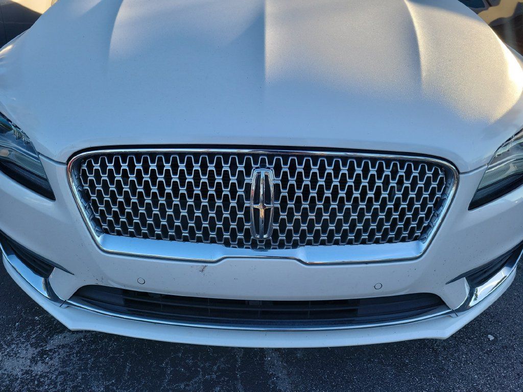 Used 2017 Lincoln MKZ Reserve w/ Technology Package FWD image 7