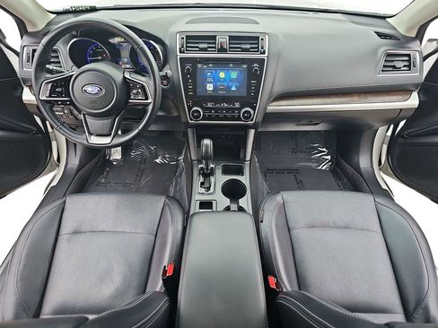 Used 2018 Subaru Outback 2.5i Limited image 9