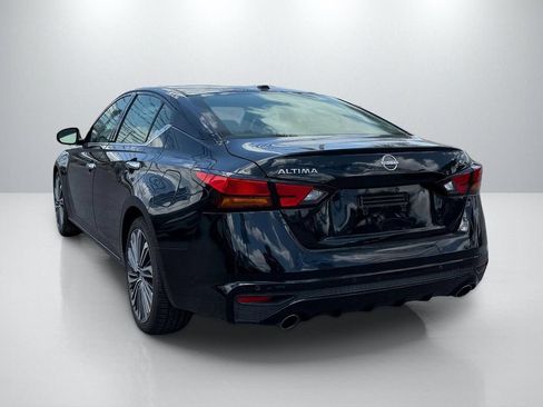 Used 2023 Nissan Altima 2.5 SL FWD image 7