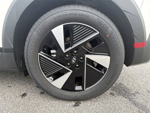 New 2026 Hyundai Ioniq 5 SE image 19