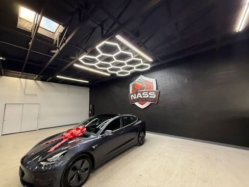 Used 2019 Tesla Model 3 Long Range image 2