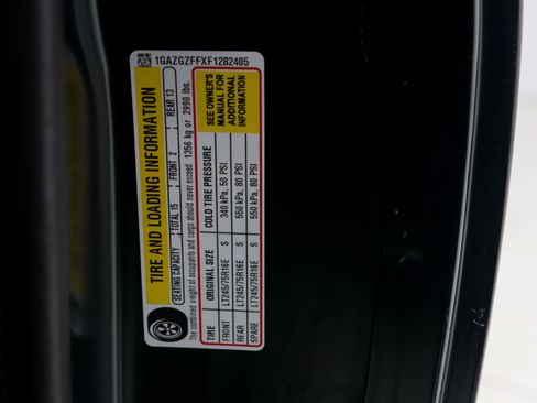 Used 2015 Chevrolet Express 3500 LS image 34