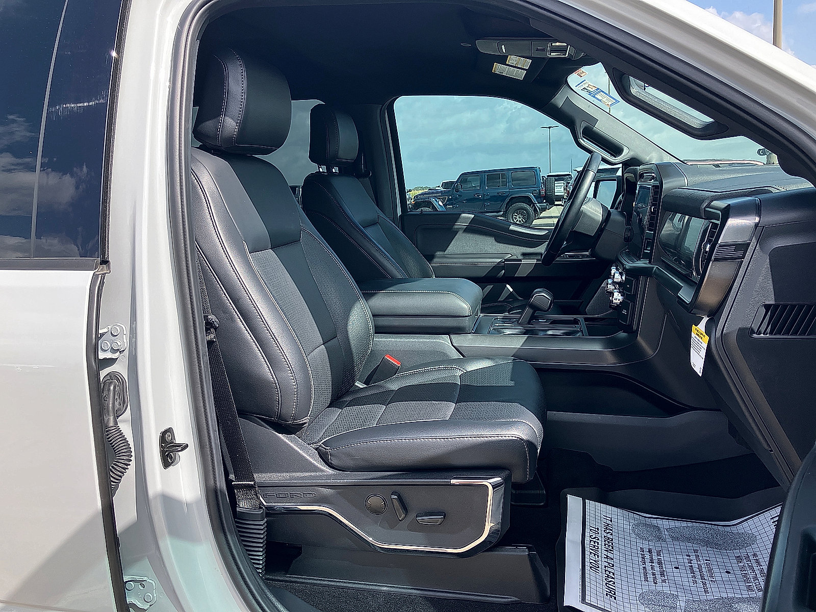 Used 2024 Ford F150 Lariat w/ Bed Utility Package AWD/4WD image 11