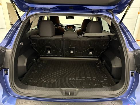 Used 2025 Subaru Crosstrek 2.0i Premium image 25