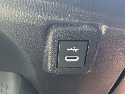 Used 2026 Toyota Corolla LE FWD image 27