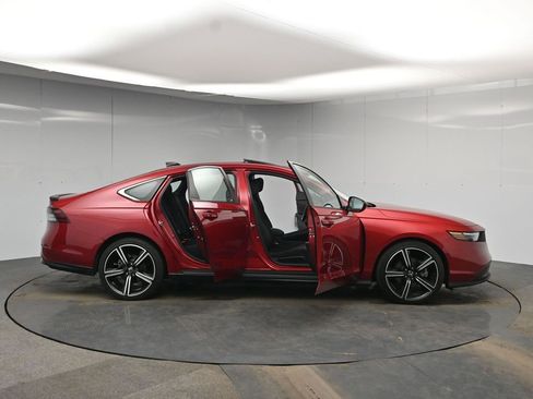 Used 2023 Honda Accord Sport image 44