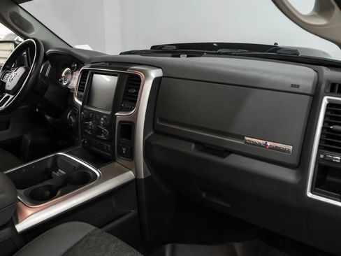 Used 2017 RAM 1500 Lone Star AWD/4WD image 12