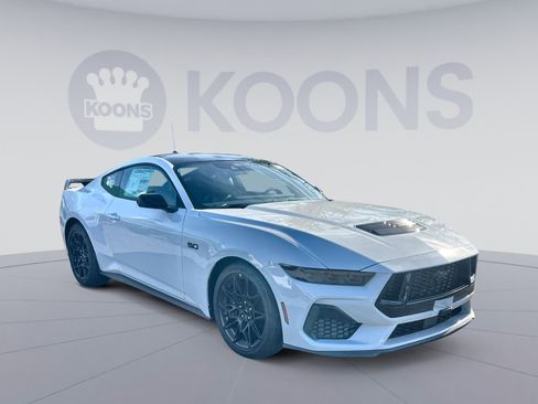 New 2026 Ford Mustang GT Premium w/ GT Performance Package image 10
