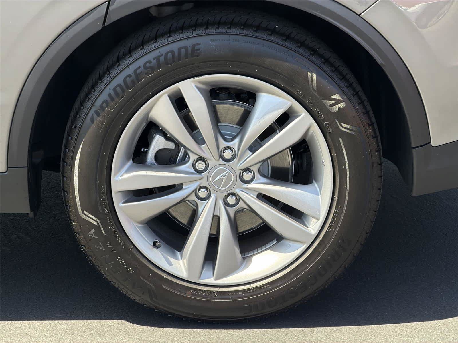 Certified 2026 Acura MDX FWD image 9