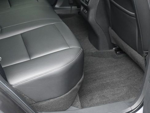 Used 2025 Nissan Murano SV image 9