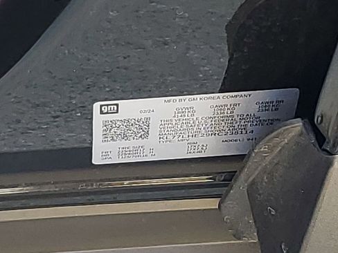 Used 2024 Chevrolet Trax LT image 47